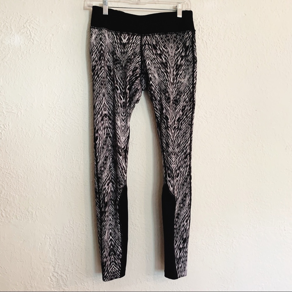 Nike Dri-Fit Black and White Leggings